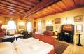 Seneca Hotel 