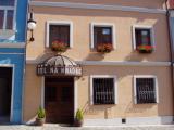 Na Hradbách Hotel 6